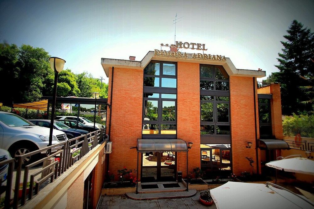 Hotel Dimora Adriana Tívoli Exterior foto
